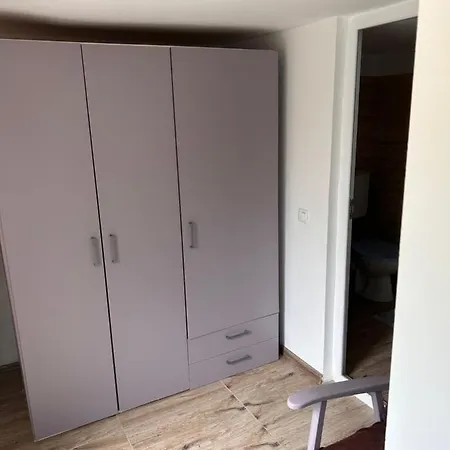 “casuta Galbena” Vakantiehuis *